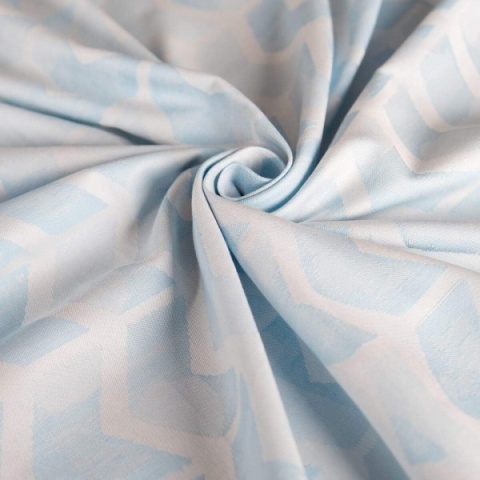 Niebieska chusta do noszenia dziecka - komfort, bezpieczeństwo i bliskość