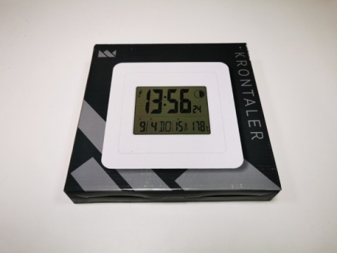 Cyfrowy zegar radiowy biały kwadratowy - automatyczna zmiana czasu, alarmy, temperatura, 7 języków