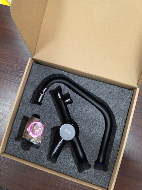 ONECE czarna bateria kuchenna naścienna 3/4 cala obrót 36