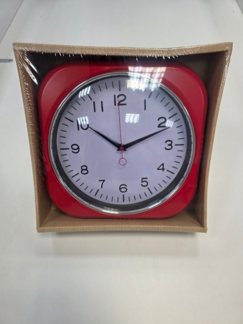 Zegar Kuchenny Retro - czerwony zegar w stylu vintage